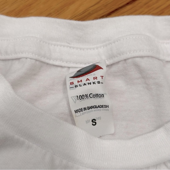 Smart Blanks Scorpio T shirt Size Small White Crewneck - Picture 4 of 6